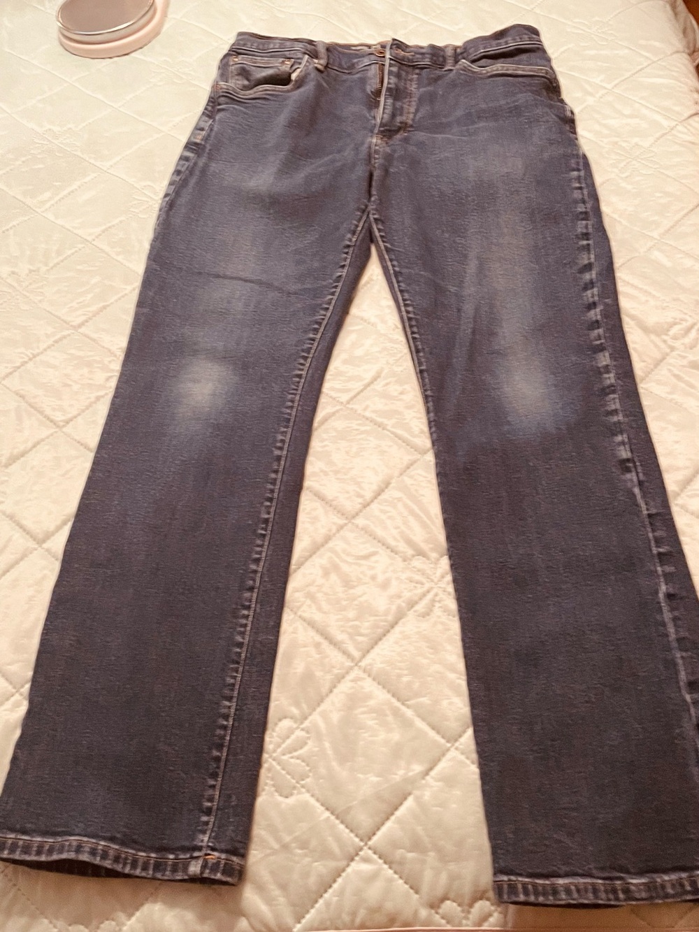 Men’s Bootcut Jeans in Dark Blue Wash